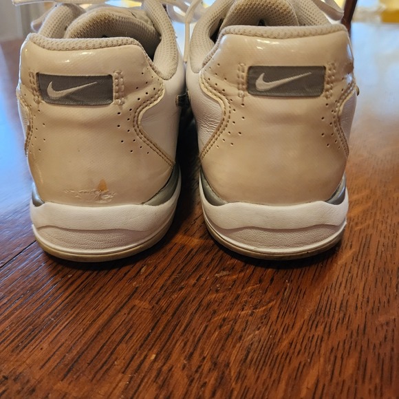 Nike Zoom Women's Size 7 White Sail Running Shoes Athletic Gym - Picture 5 of 12